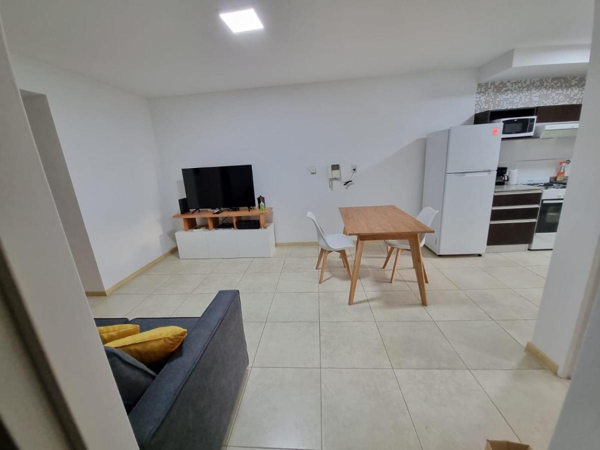 Apartment Bellisimo, Amplio, A Solo 100 Metros Del Rio, La Zona Vip De Rosario!!!