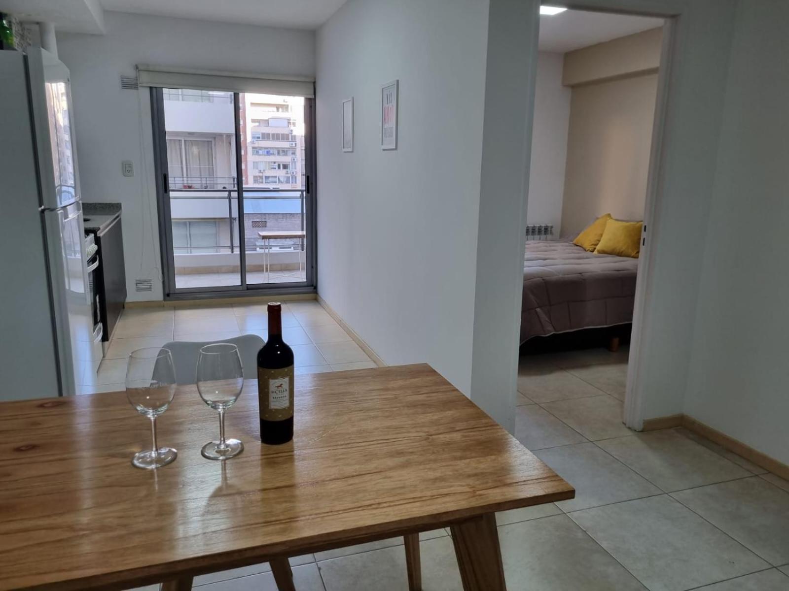 Apartment Bellisimo, Amplio, A Solo 100 Metros Del Rio, La Zona Vip De Rosario!!!