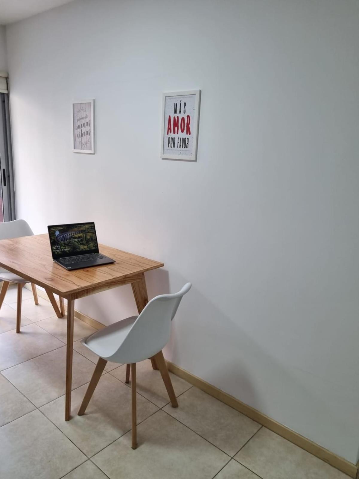 Apartment Bellisimo, Amplio, A Solo 100 Metros Del Rio, La Zona Vip De Rosario!!!